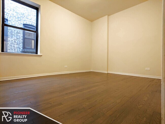 Building Photo - 2323 N Kedzie Blvd