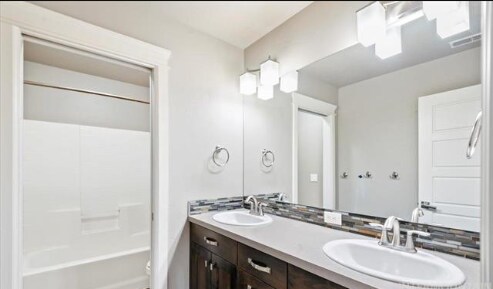 Building Photo - 2578 E Granadillo Dr