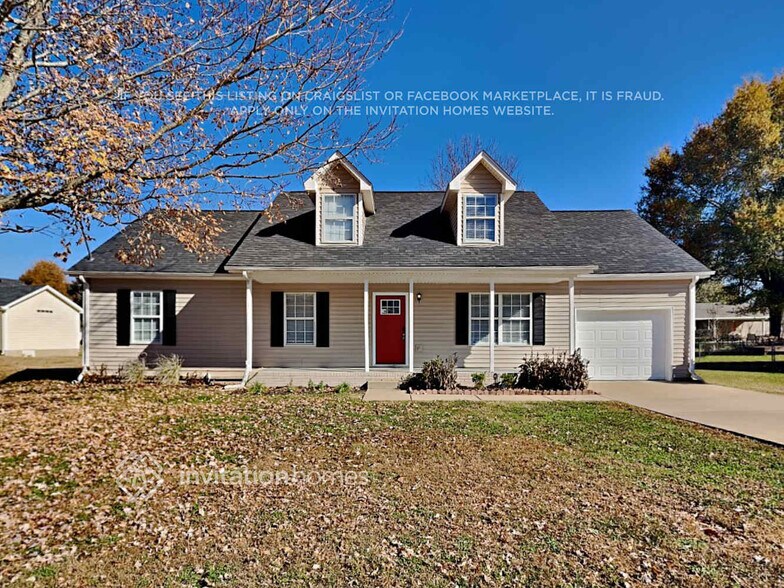 Primary Photo - 1915 Venada Trail