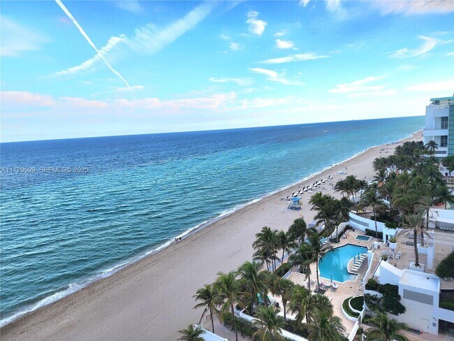 Building Photo - 3505 S Ocean Dr