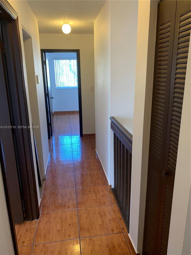 Building Photo - 8625 SW 152nd Ave