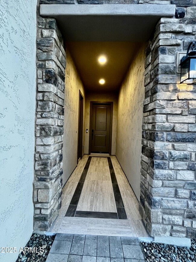 Building Photo - 21377 E Timberline Rd