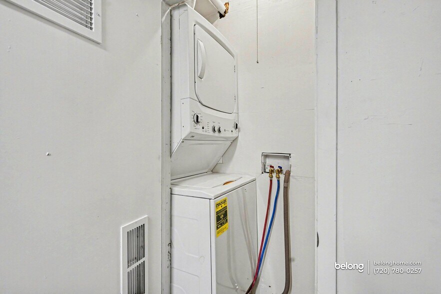 Building Photo - 1044 Coronado Pkwy S