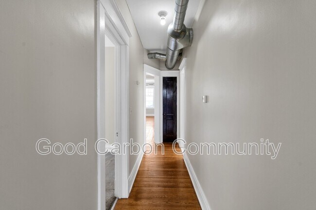 Building Photo - 79 Saranac Ave