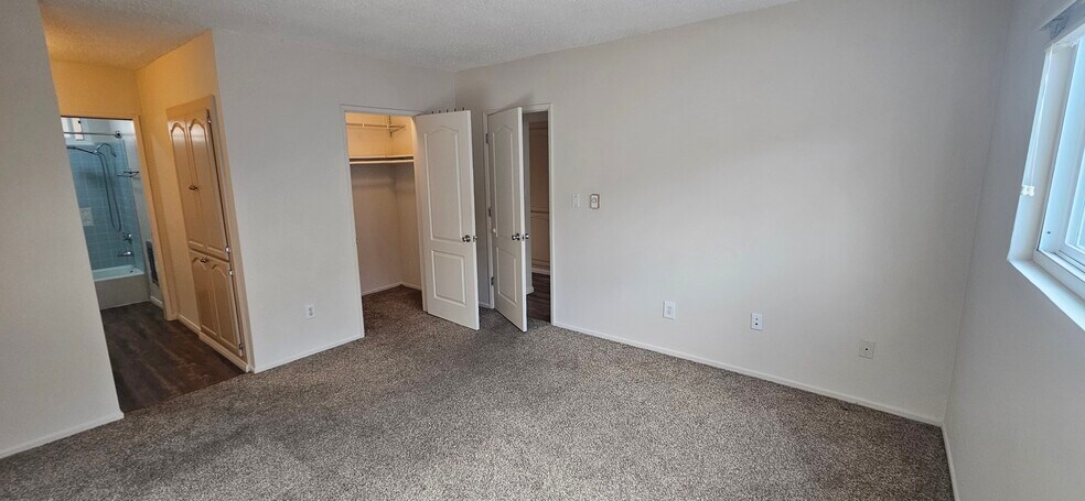 Building Photo - 23818 Audrey Ave