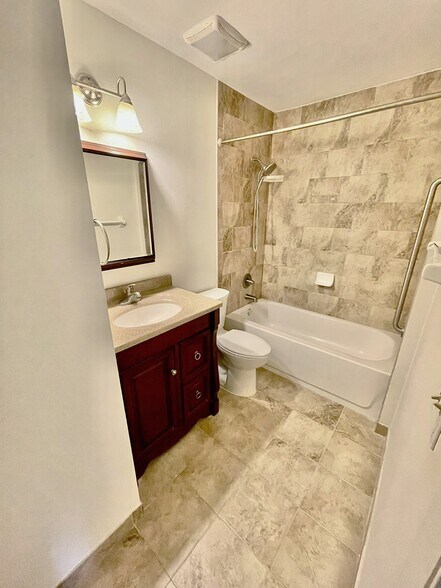Bathroom - 304 S Habana Ave