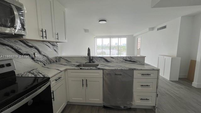 Building Photo - 1780 NE 191st St