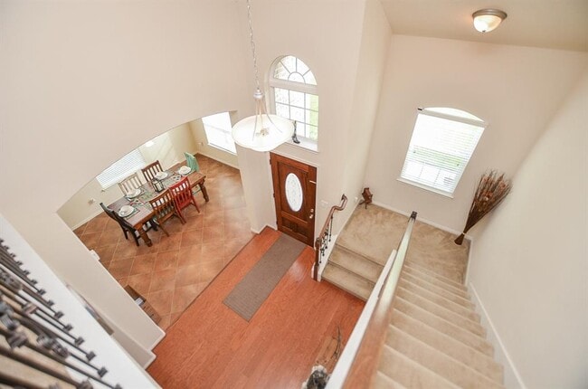 Building Photo - 24923 Diamond Ranch Dr