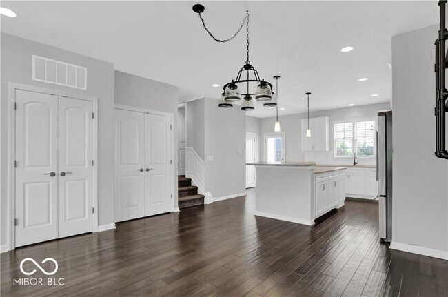 Building Photo - 12771 Apsley Ln