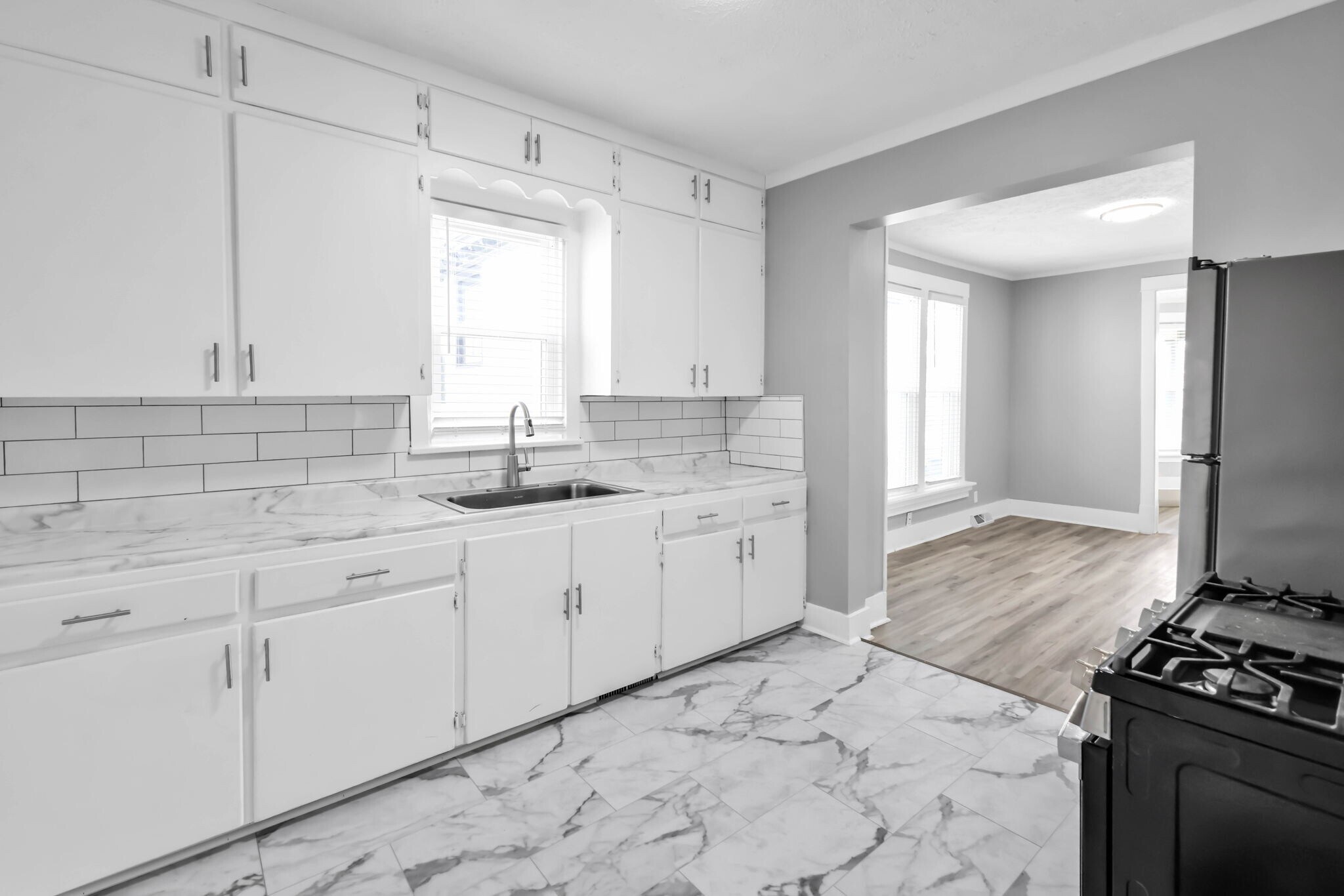 Building Photo - 3860 Dodge St