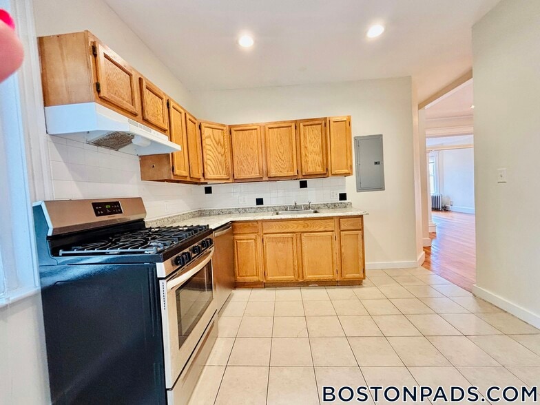 Building Photo - 41 Orkney Rd