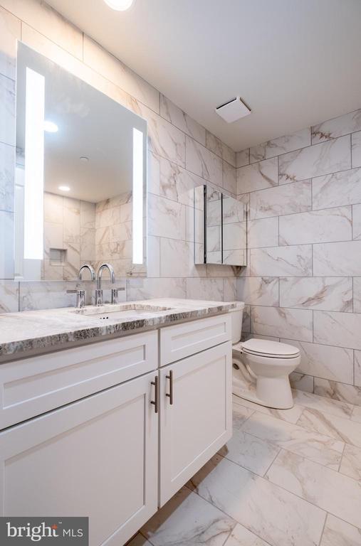 Building Photo - 2301 John F Kennedy Blvd