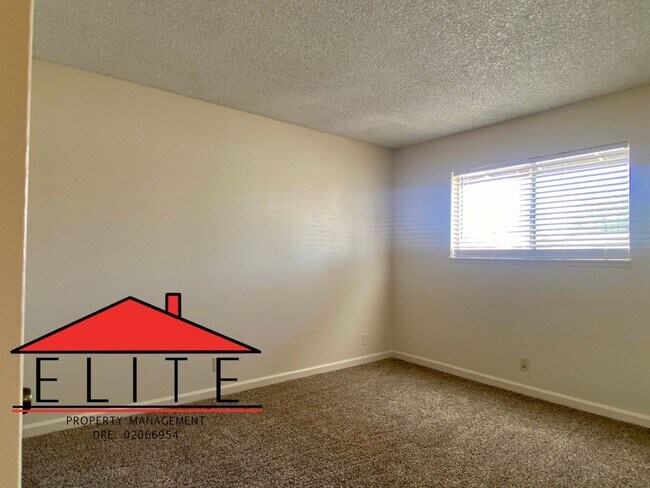 Building Photo - 645RC