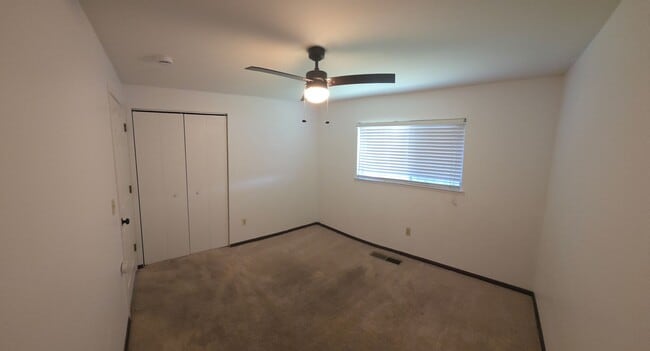 Building Photo - Pet-Friendly 3BR Home in Carson City with Yard & Modern Updates