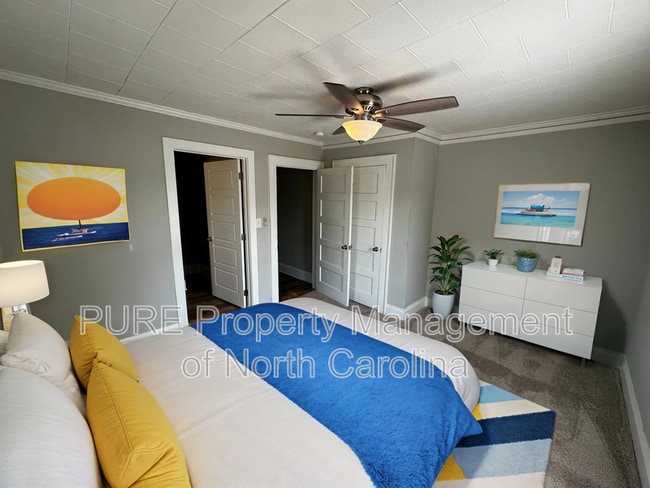 Building Photo - 1101 Woodlawn St