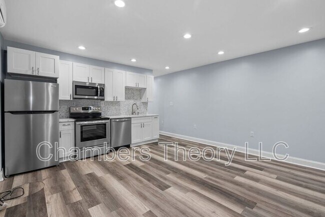 Building Photo - 1641 4th St NW