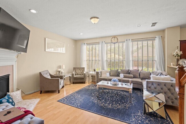 Building Photo - 19115 Golden Heath Ln