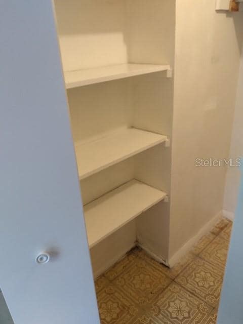 Building Photo - 4031 Henley Rd