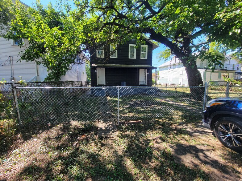 Building Photo - 1308 Atcheson St