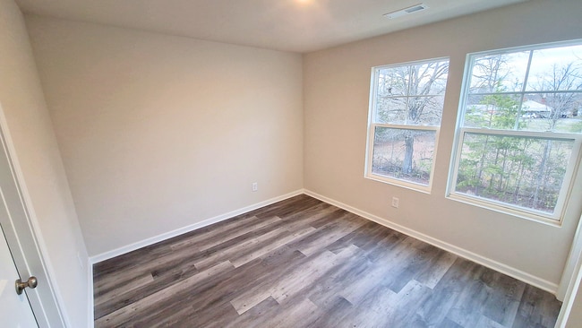 Building Photo - COMING SOON! 3BR Townhome • Brand-New Build • Garage Parking