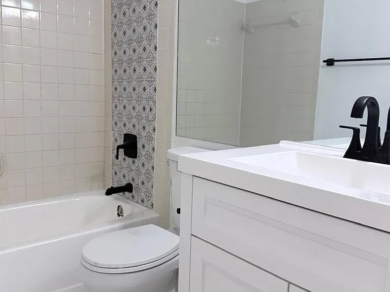 Building Photo - 12237 SW 210th St