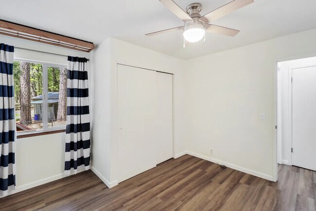 Building Photo - 30408 Whitmore Rd