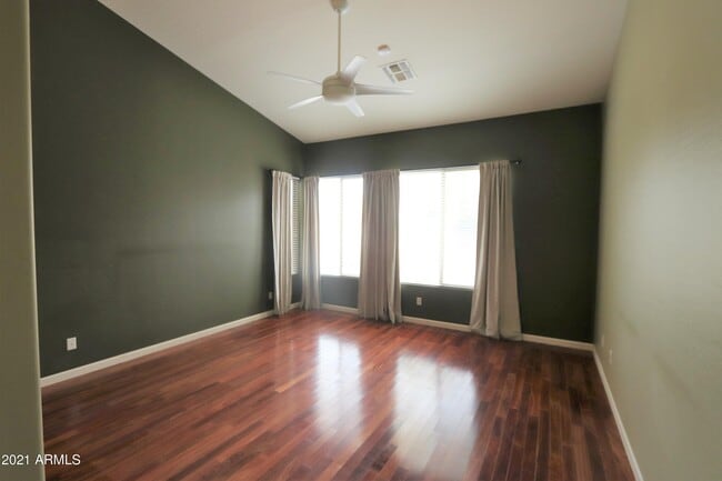 Building Photo - 2280 E Indian Wells Dr