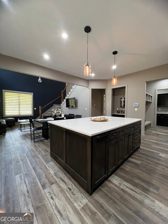 Building Photo - 950 Island Shoals Rd