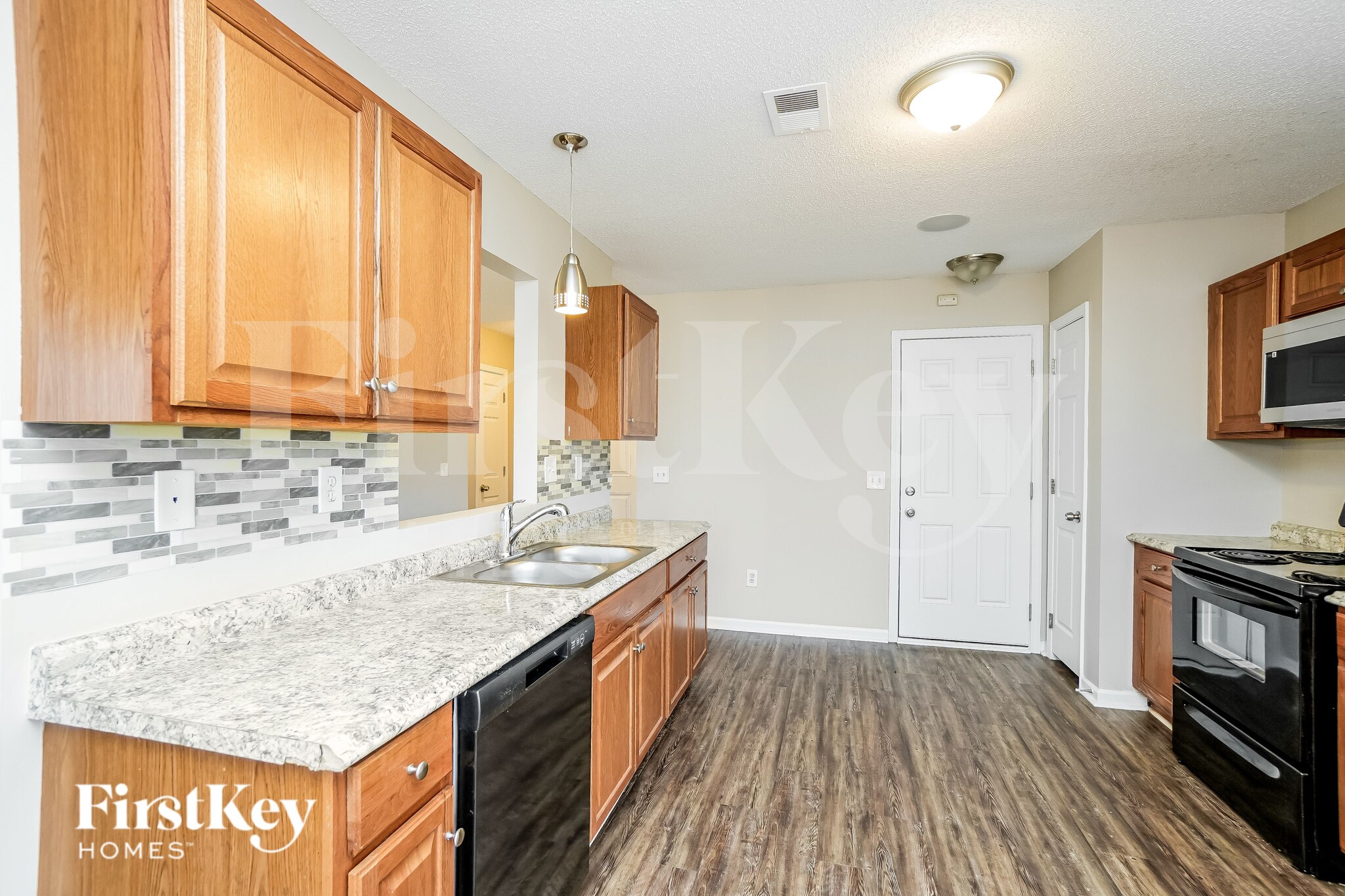 Building Photo - 120 Pointer Dr