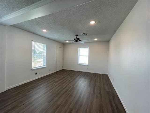 Building Photo - 5320 Carver Dr