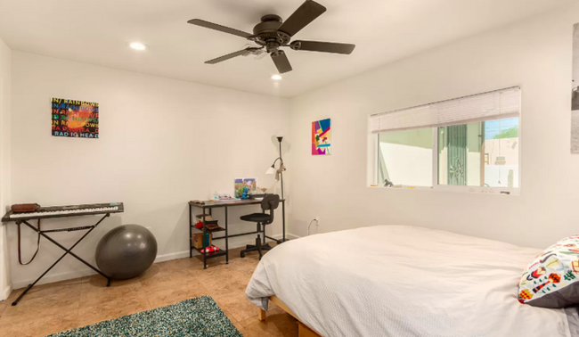 Building Photo - FULLY REMODELED HOME WITHIN A SHORT DISTAN...