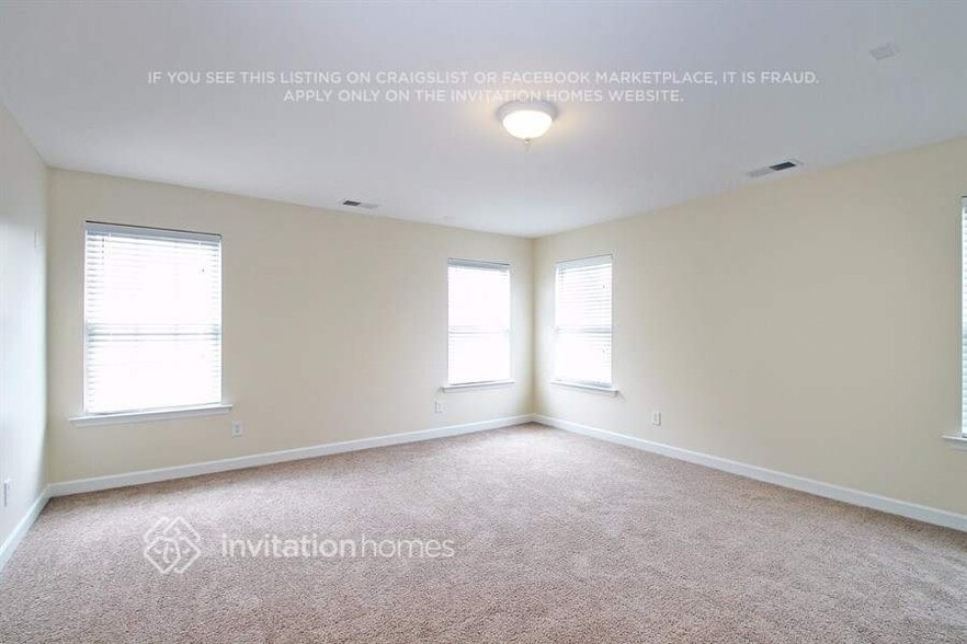 Building Photo - 4815 St Simons Terrace