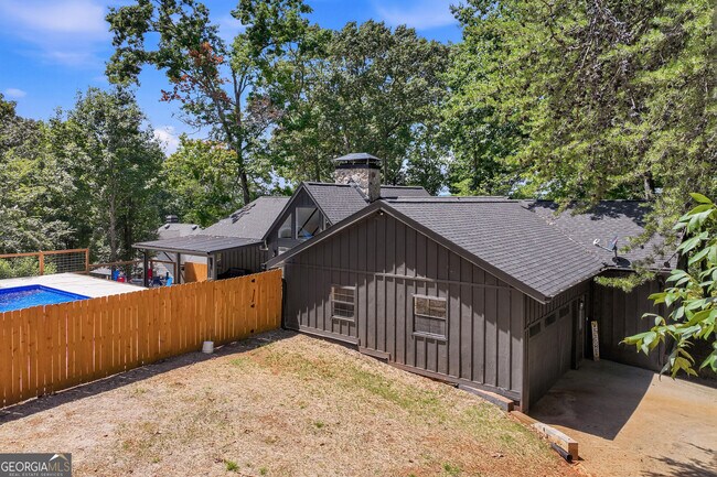 Building Photo - 4225 Twin Rivers Dr