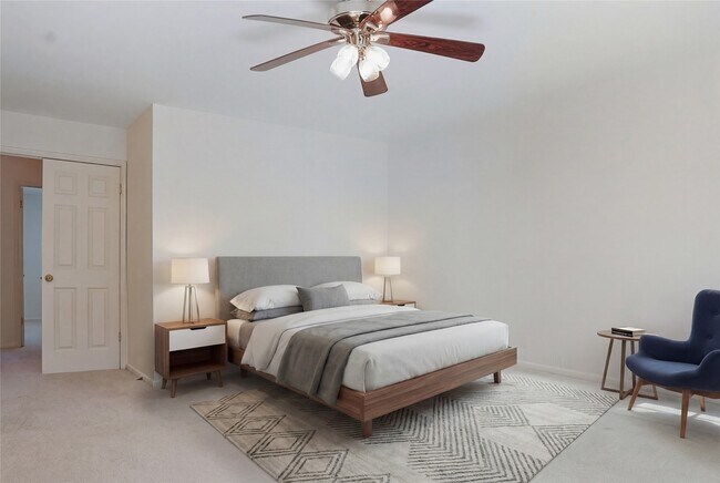 Building Photo - 5817 Valley Forge Dr