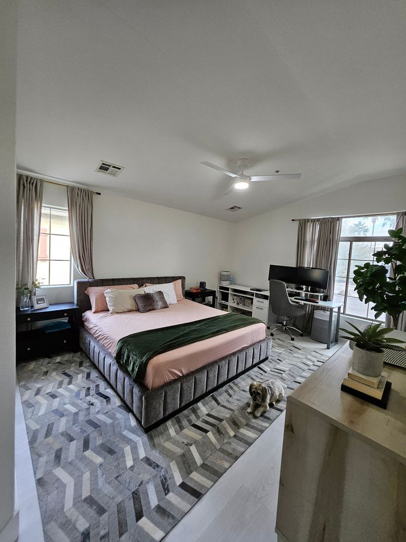 Building Photo - 1350 S Greenfield Rd