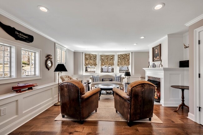 Building Photo - 75 Green Hill Rd