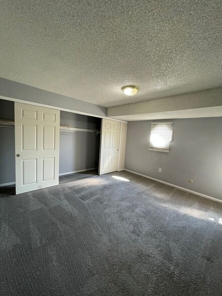 Building Photo - 12103 N Melody Dr