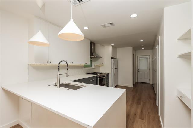 Building Photo - 6123 Woodcrest Ln