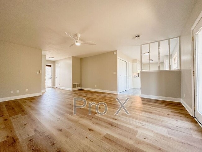 Building Photo - 2216 S Clover Dr