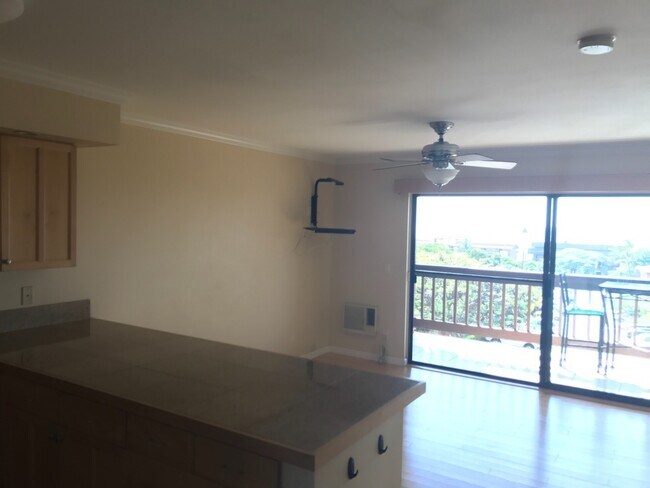 Building Photo - Ocean view Studio at Maui Lani Terraces