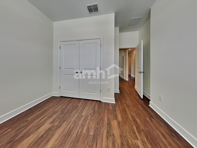 Building Photo - 33919 Thyme Dr