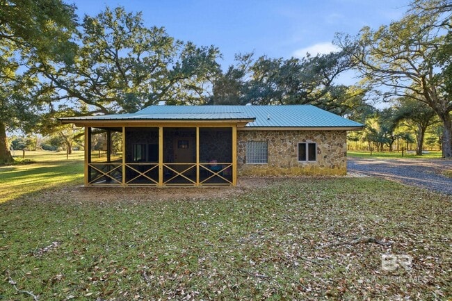 Building Photo - 27522 Burkhardt Dr