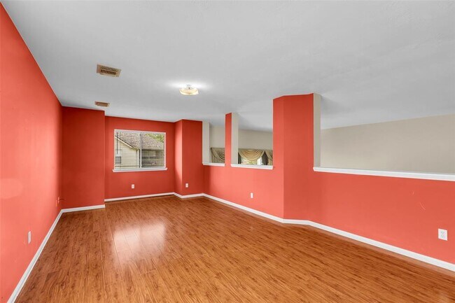 Building Photo - 16343 Mellow Oaks Ln