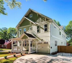 Building Photo - 2520 Greenland Ave