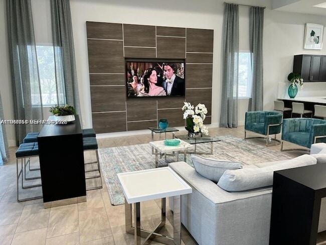 Building Photo - 1332 SE 26th Ter