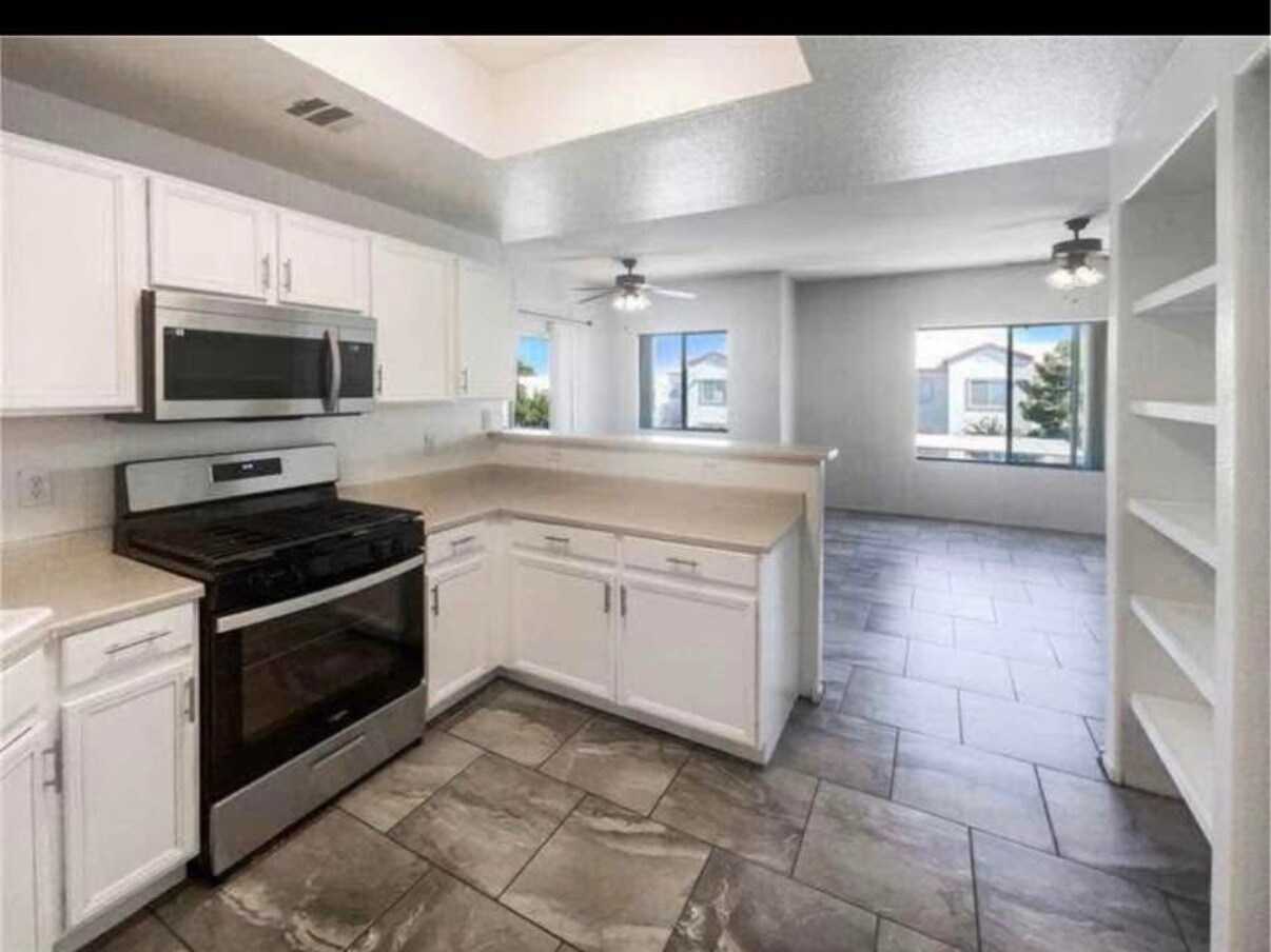 Building Photo - 4655 Gold Dust Ave