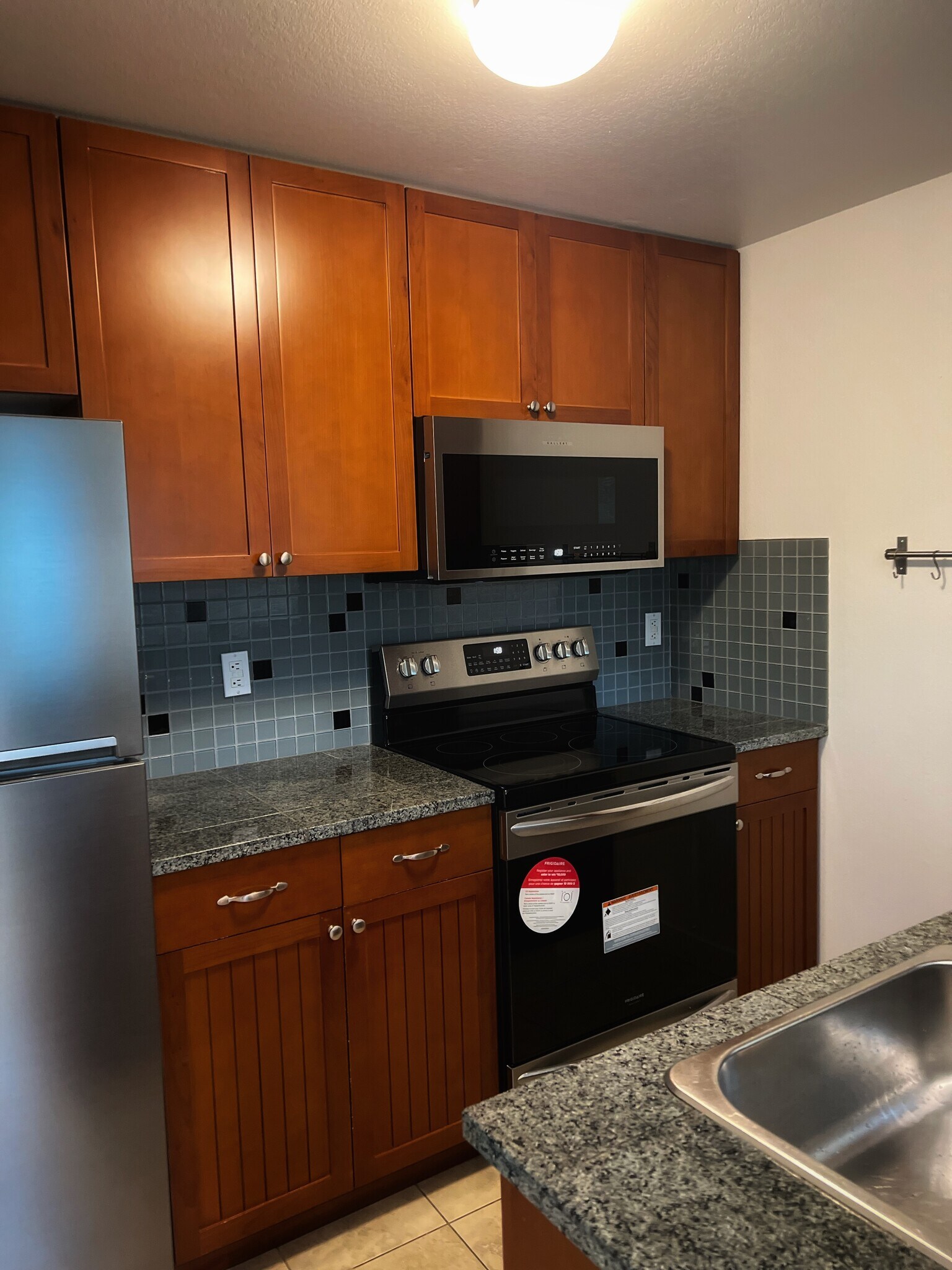 Building Photo - 3008 N Narrows Dr