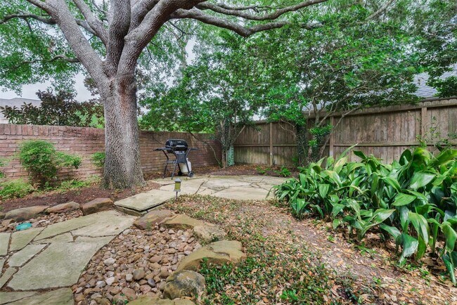 Building Photo - 1703 Stemply Ct