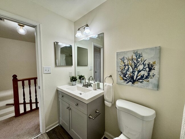 Building Photo - 3-Bedroom Townhome Ready NOW!! Completely Updated - Fenced Backyard - Exterior Storage!