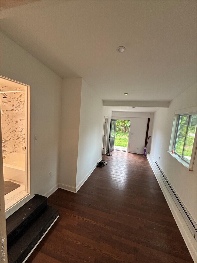 Building Photo - 5886 NY-82